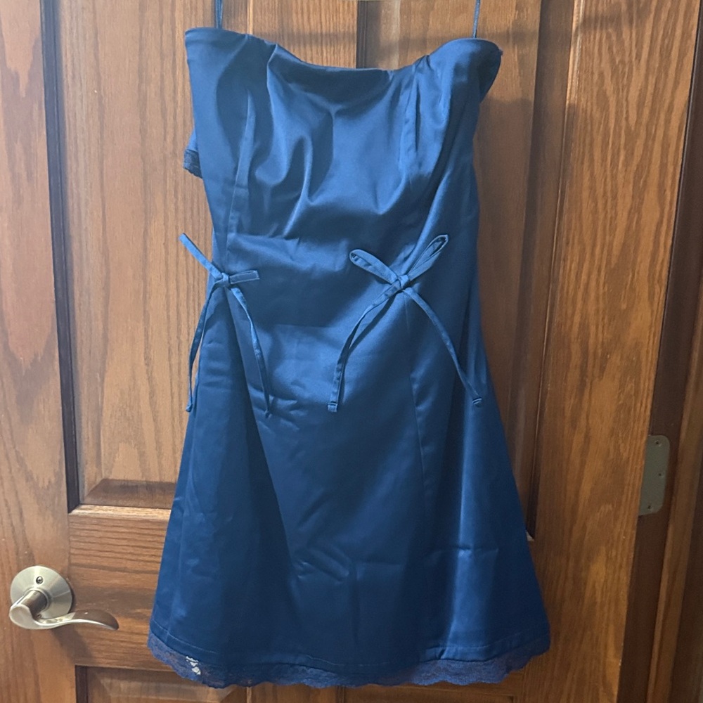 Hollister Satin Strapless Bow Bodycon Dress Small Tall